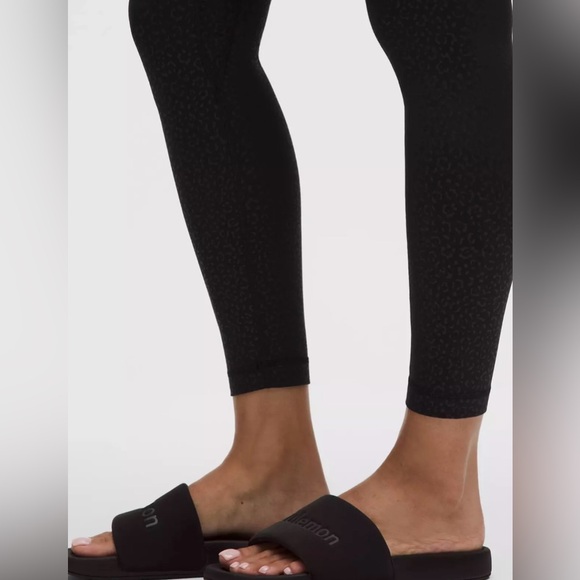 lululemon athletica Align High waisted leggings size 6 28” NWT - Picture 5 of 11